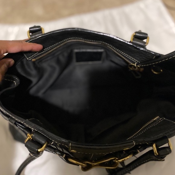 Classic Coach purse- black - Picture 4 of 7